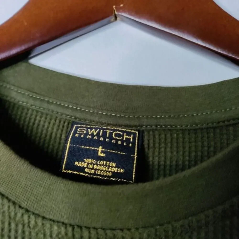 Switch Remarkable Men L Billionaire‎ Club Hustle Hard Waffle Knit Shirt Preppy - Picture 4 of 9